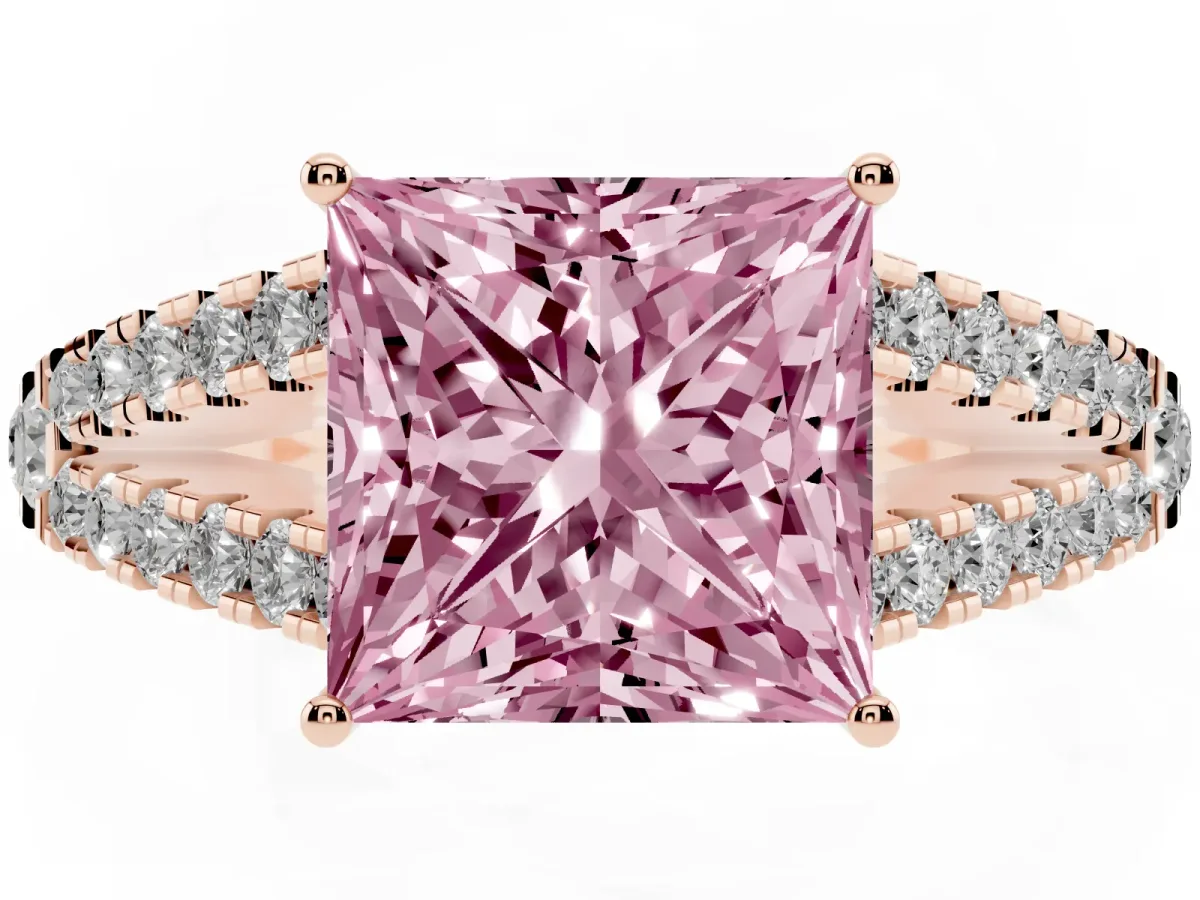 Fancy Pink Princess Cut Diamond Split Shank Pavé Engagement Ring with Four-Prong Setting Rose gold