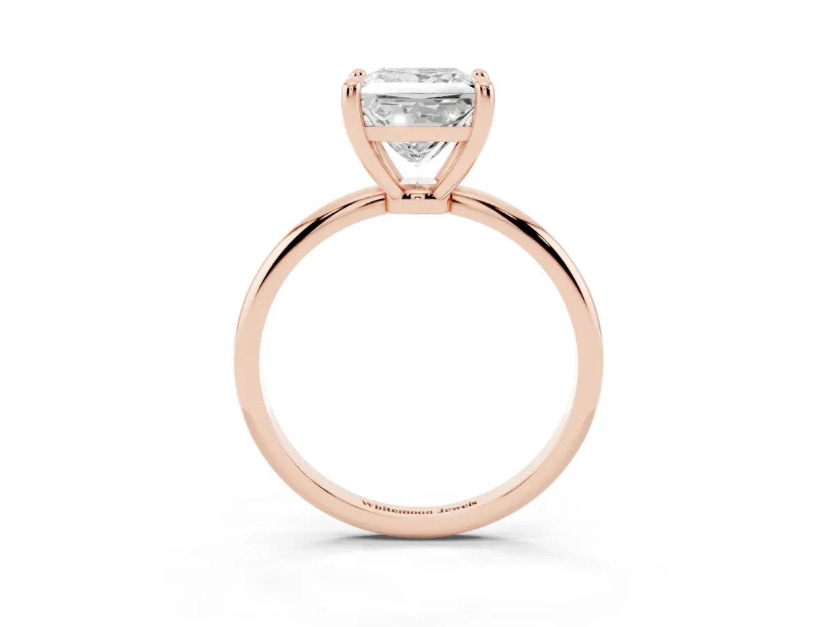 Princess Cut Solitaire Diamond Ring with 4-Prong Setting on a Classic Band Rose gold