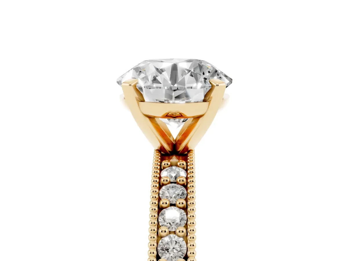 Round Cut Diamond Milgrain Pavé Engagement Ring with Four-Prong Setting Yellow gold