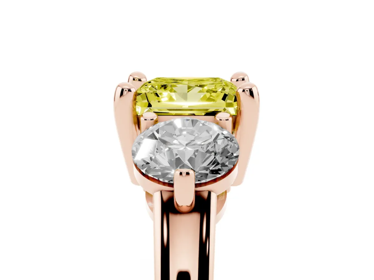 Fancy Yellow Three-Stone Princess Cut Brilliant Cut Solitaire Ring with Prong Setting on a Classic Band Rose gold
