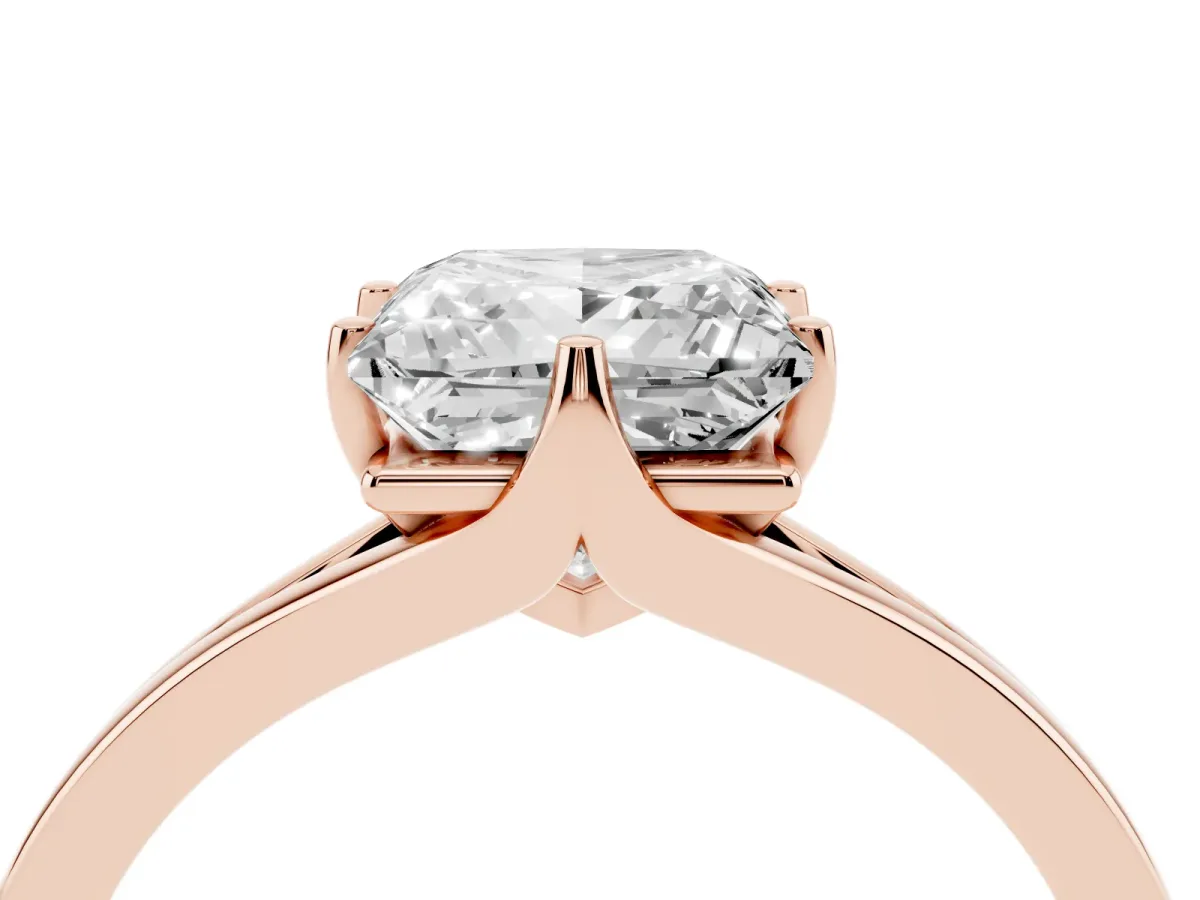 Princess Cut Solitaire Diamond Ring with Six-Prong Setting and Tapered Band Rose gold