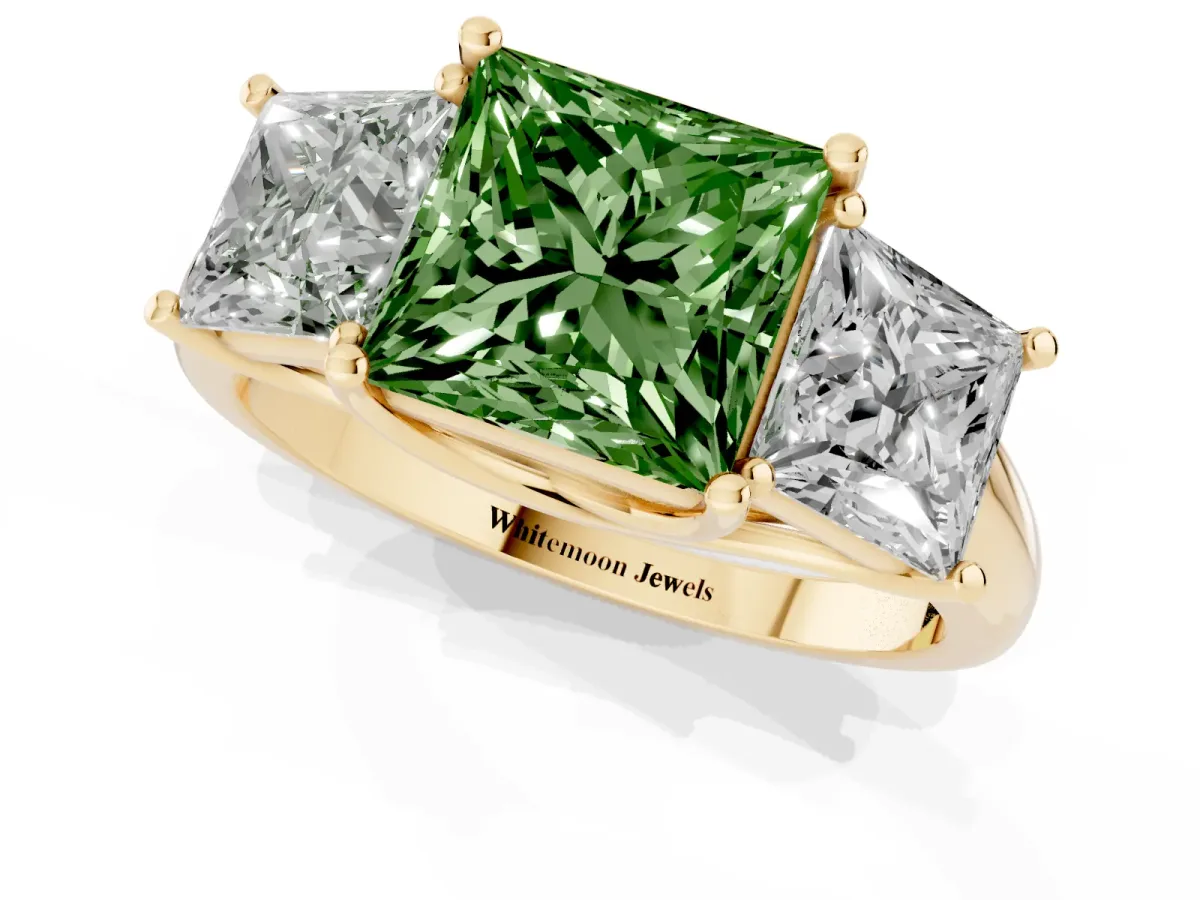 Fancy Green Three-Stone Princess Cut Diamond Engagement Ring with Prong Setting Yellow gold