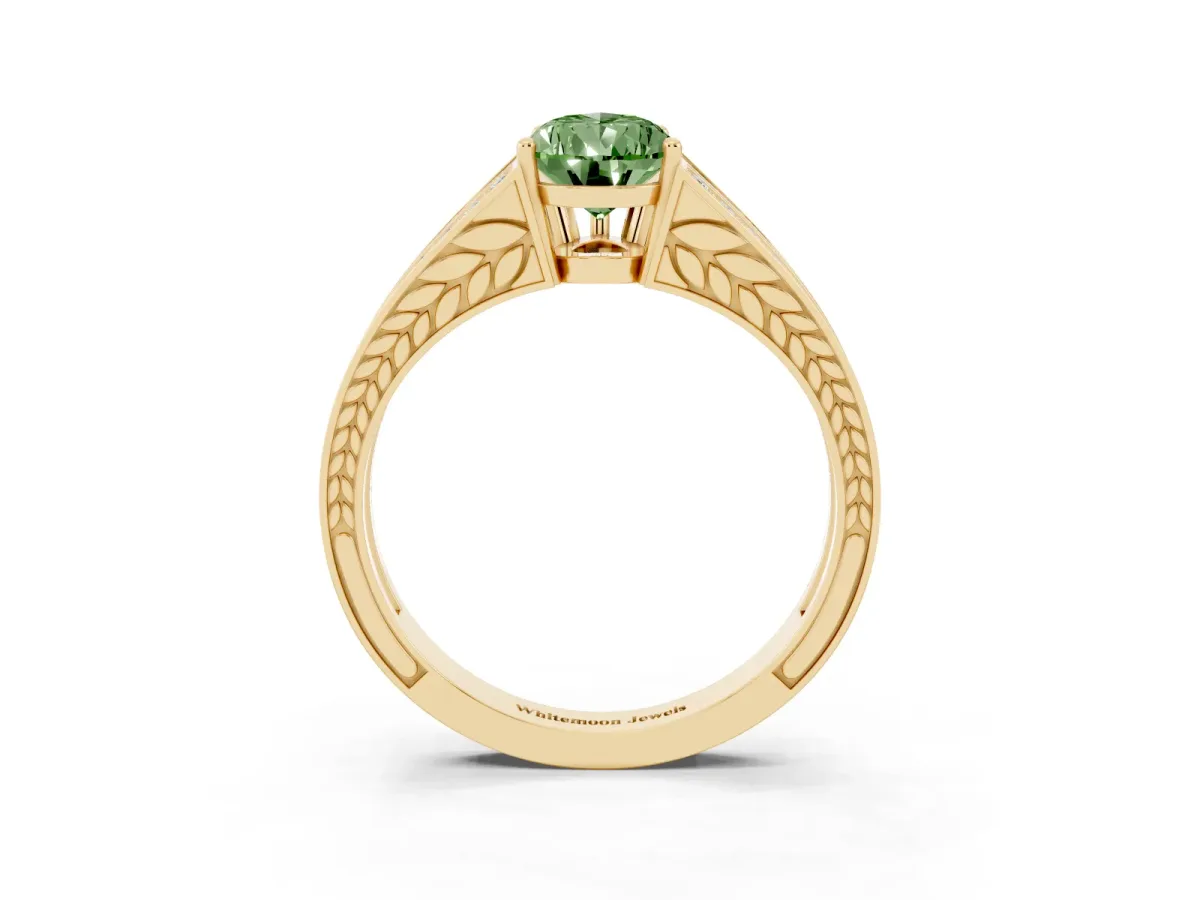Fancy Green Pear Cut Diamond Split Shank Ring with Pavé Band and Four-Prong Setting Yellow gold