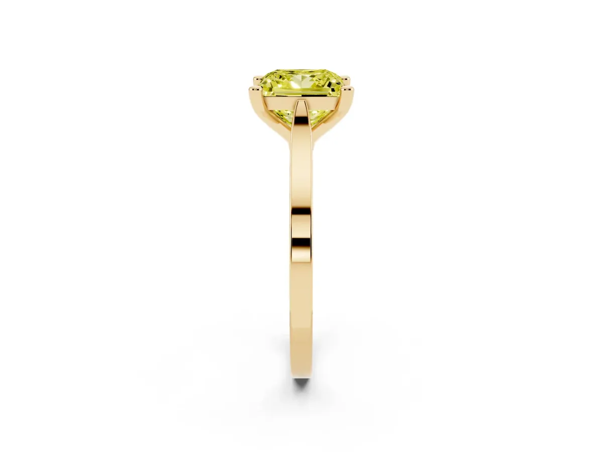Fancy Yellow Princess Cut Solitaire Diamond Ring with Four-Prong Setting and Tapered Band Yellow gold
