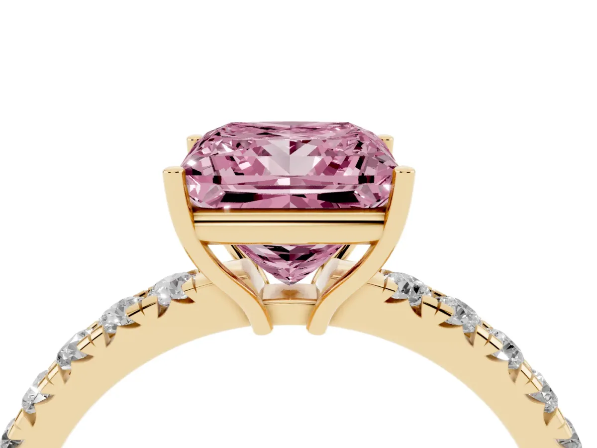 Fancy Pink Princess Cut Diamond Pavé Solitaire Engagement Ring with Four-Prong Setting Yellow gold