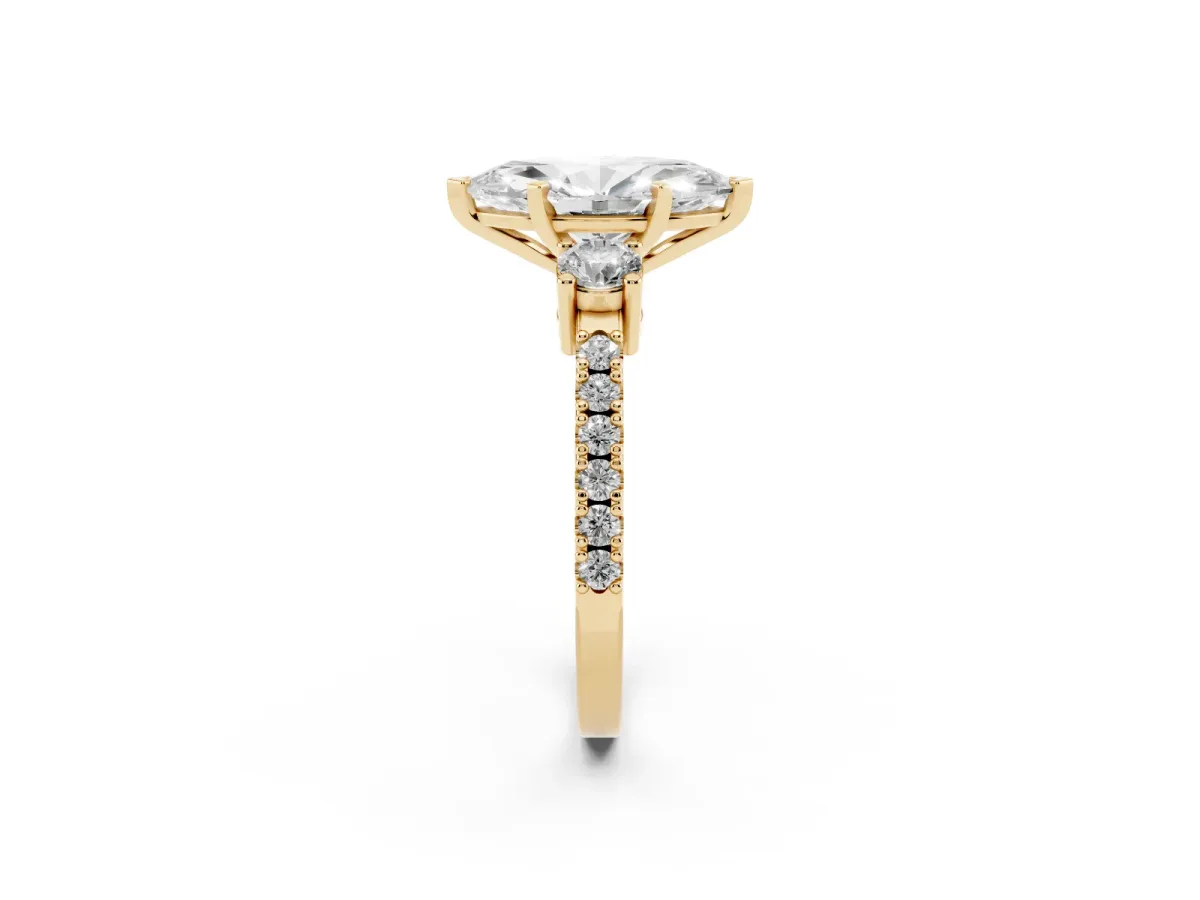 Marquise Cut Three-Stone Diamond Pavé Band with Prong Setting Yellow gold