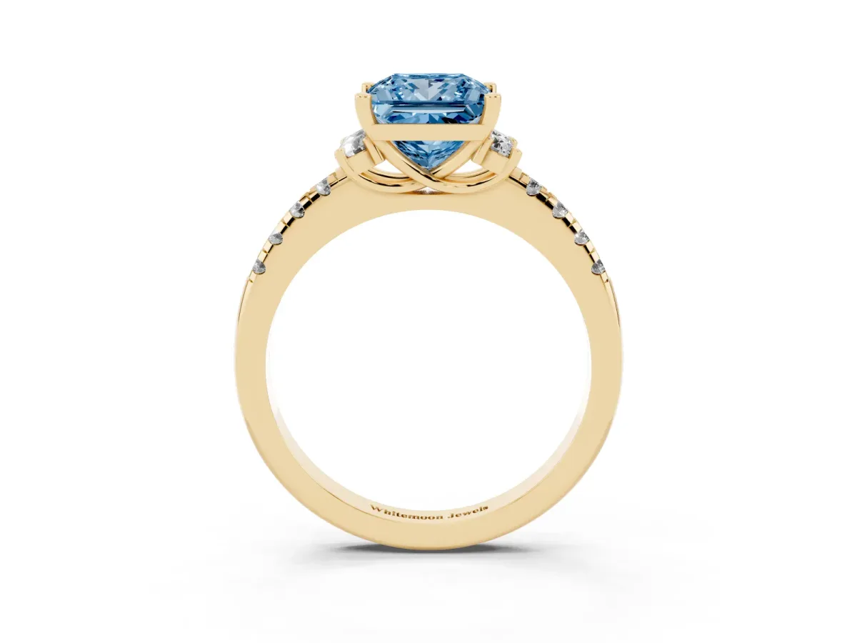 Fancy Blue Princess Cut Diamond Three-Stone Pave Band with Four-Prong Setting Yellow gold