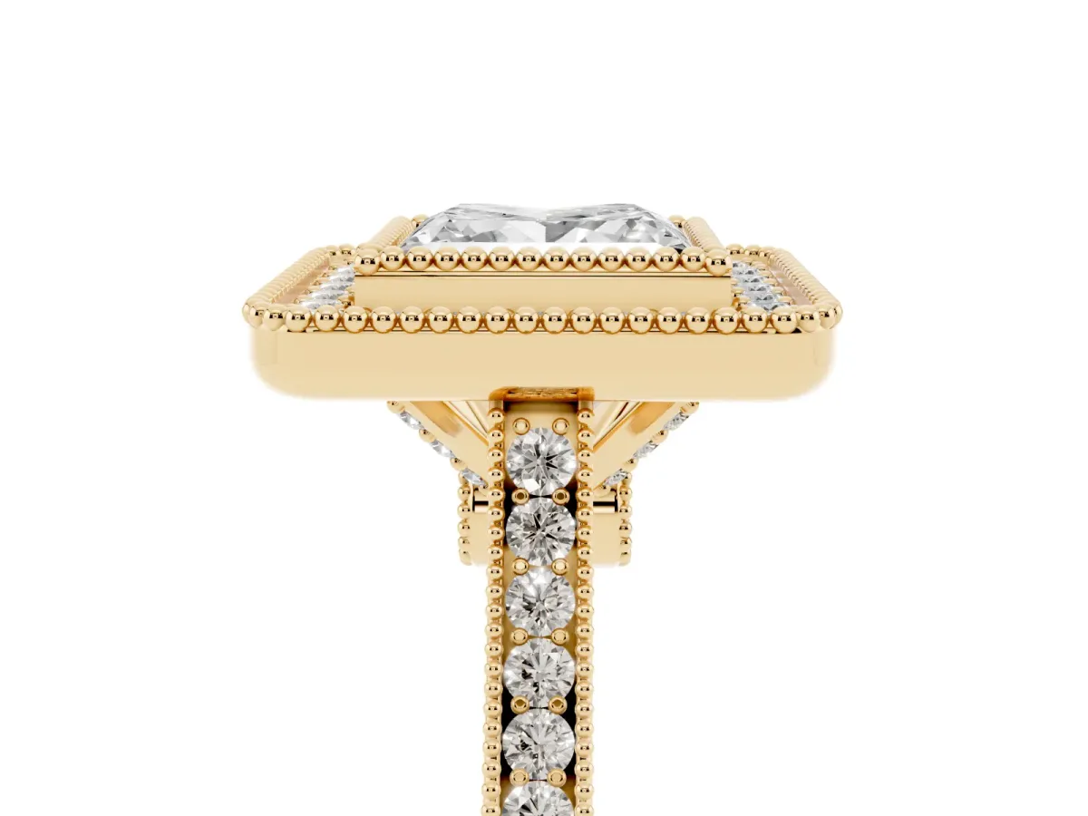 Princess Cut Diamond Halo Ring with Milgrain Frame and Pavé Band Yellow gold