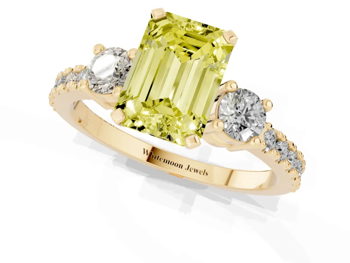 Fancy Yellow Emerald Cut Three-Stone Diamond Pavé Band with Prong Setting Yellow gold