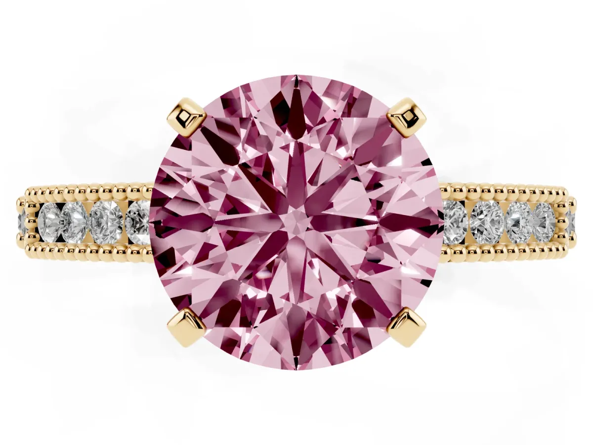 Fancy Pink Round Cut Solitaire with Pavé Band and Four-Prong Setting Yellow gold