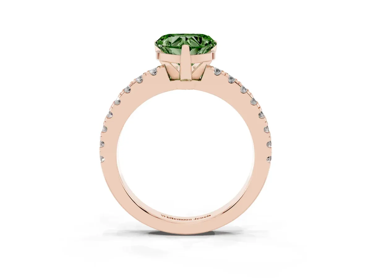 Fancy Green Heart Cut Solitaire Diamond with Pavé Band and Four-Prong Setting Rose gold