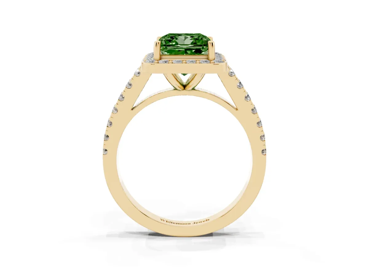 Fancy Green Princess Cut Diamond Halo Ring with Round Pavé Split Shank and Prong Setting Yellow gold