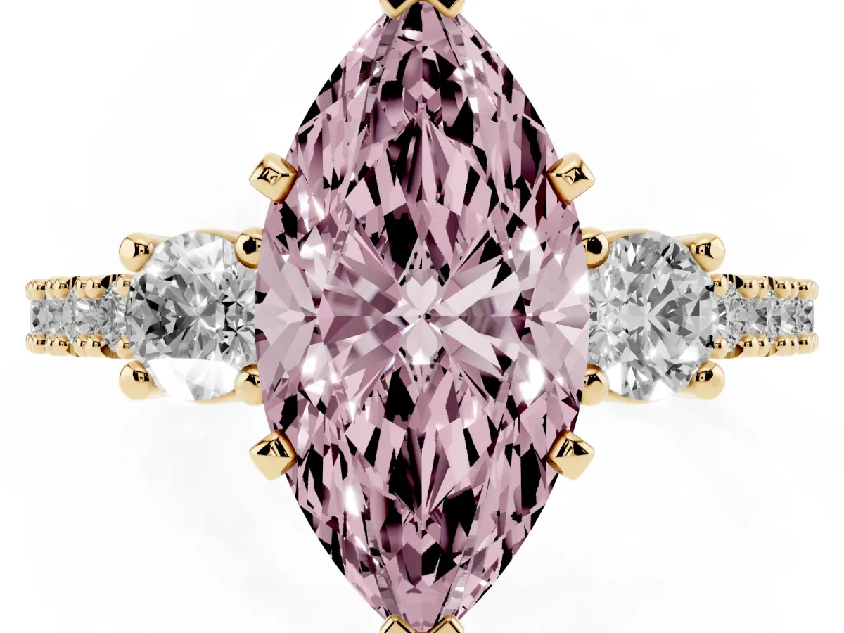 Fancy Pink Marquise Cut Three-Stone Diamond Pavé Band with Prong Setting Yellow gold