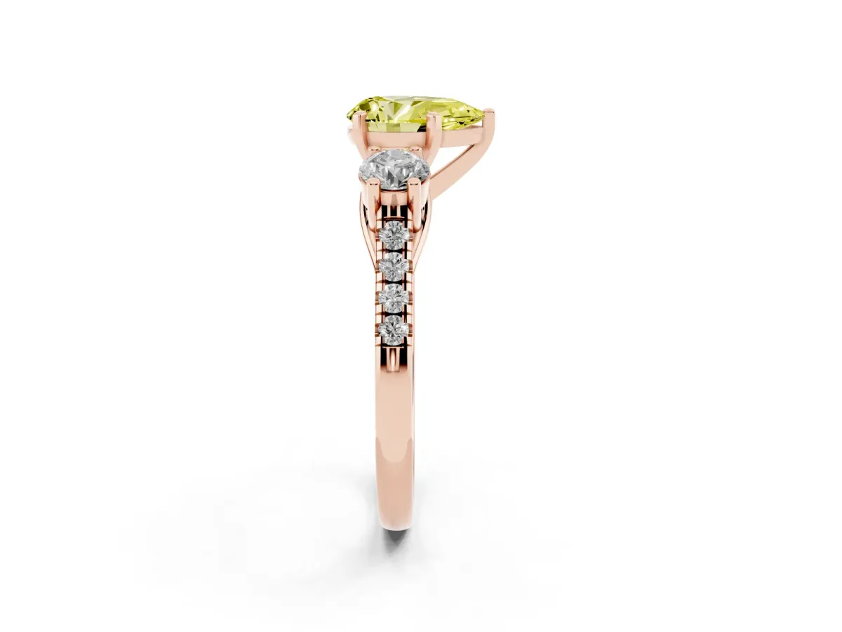 Fancy Yellow Three-Stone Pear Cut Diamond Pavé Band with Four-Prong Setting Rose gold