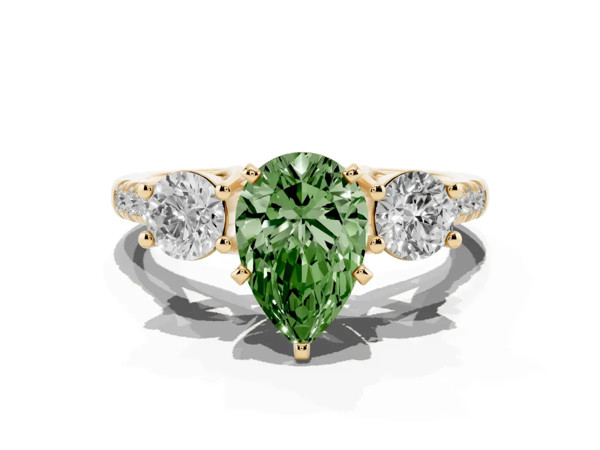 Fancy Green Three-Stone Pear Cut Diamond Pavé Band with Four-Prong Setting Yellow gold