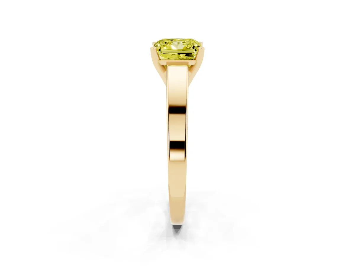 Fancy Yellow Princess Cut Solitaire Engagement Ring with Four-Prong Setting and Tapered Band Yellow gold