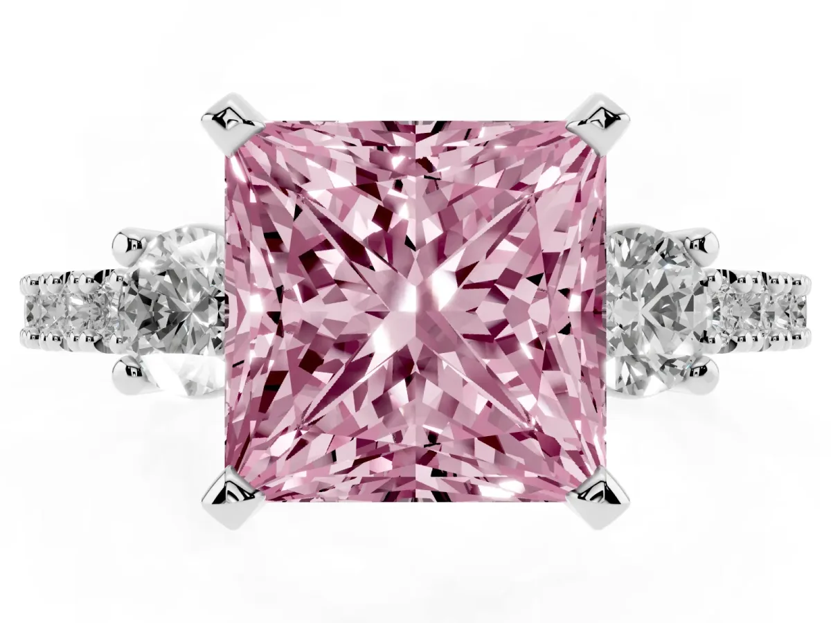 Fancy Pink Princess Cut Three-Stone Diamond Pavé Band with Prong Setting White gold