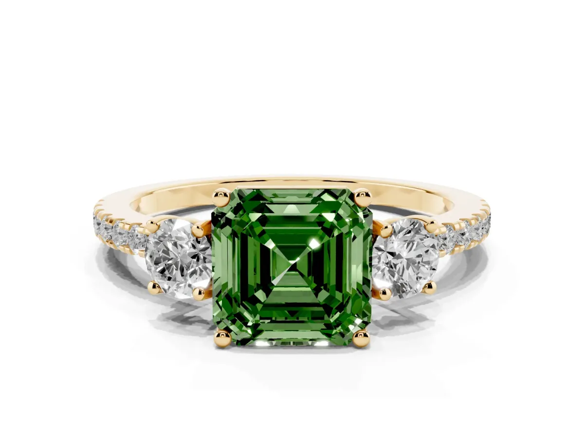 Fancy Green Three-Stone Asscher Cut Cut Diamond Pavé Band with Prong Setting Yellow gold