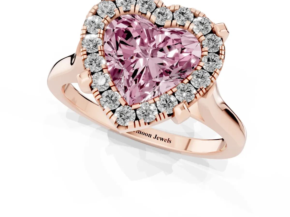 Fancy Pink Heart Cut Diamond Cluster Halo Solitaire with Four-Prong Setting Rose gold