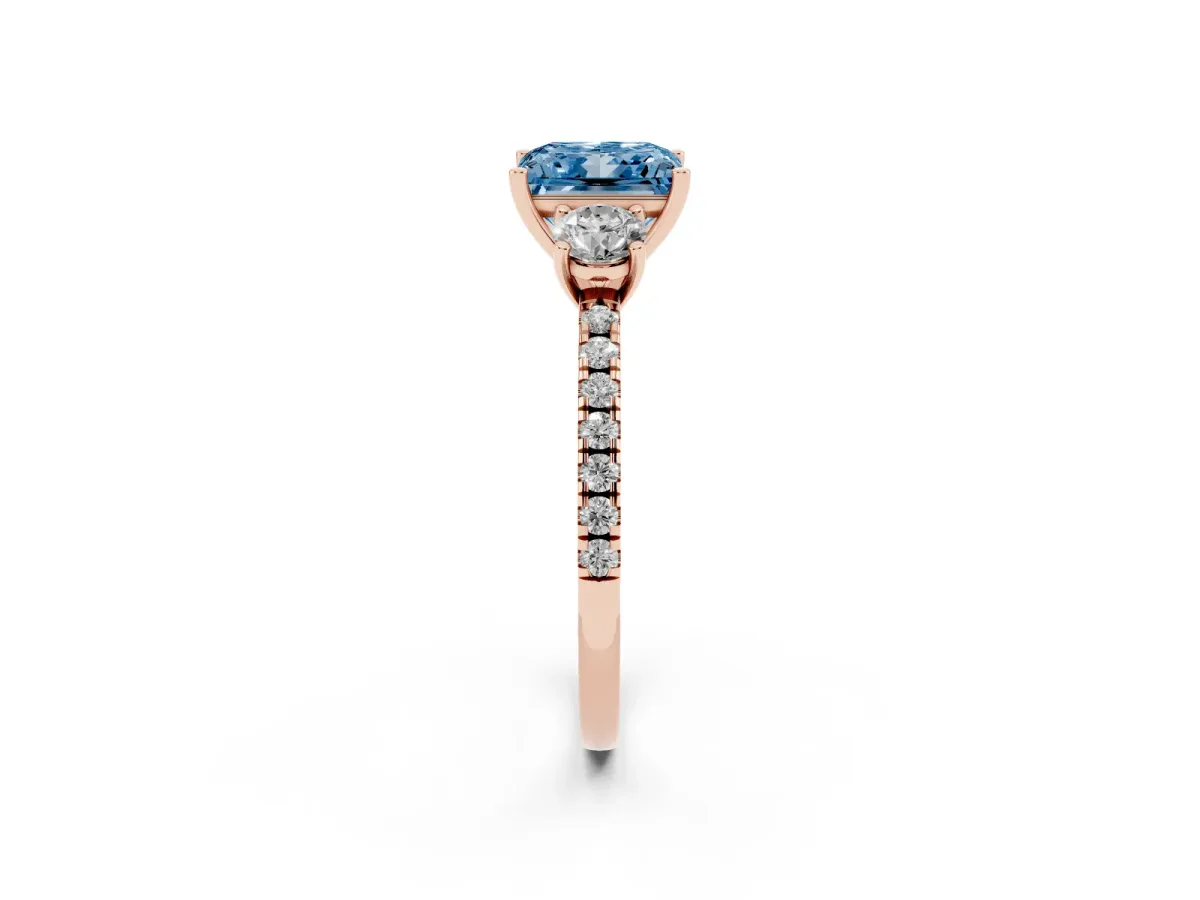 Fancy Blue Three-Stone Princess Cut Cut Diamond Pavé Band with Prong Setting Rose gold