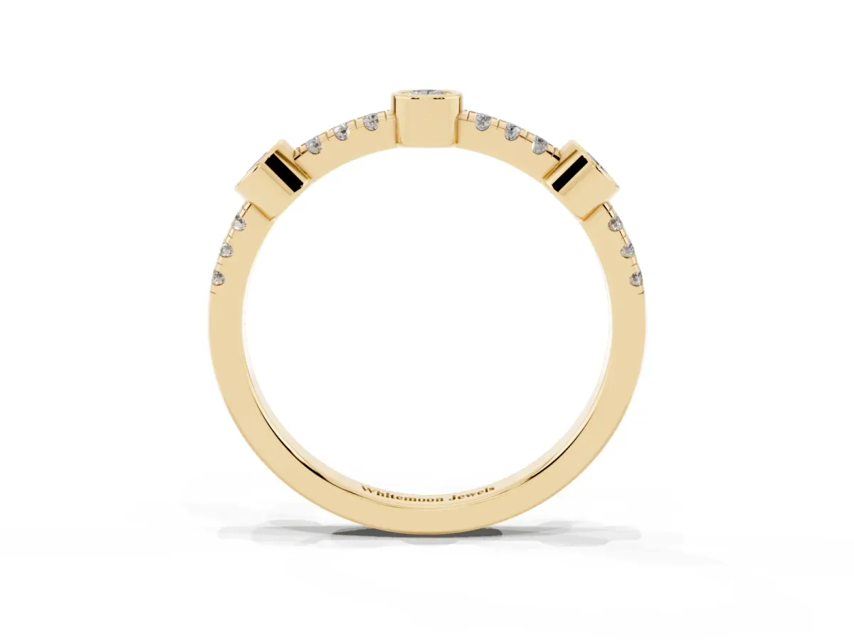 Bezel Set Round Diamond Pavé Band Yellow gold