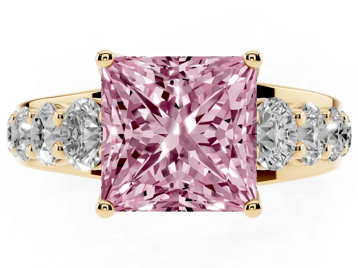Fancy Pink Princess Cut Diamond Engagement Ring with Pavé Band and Four-Prong Setting Yellow gold