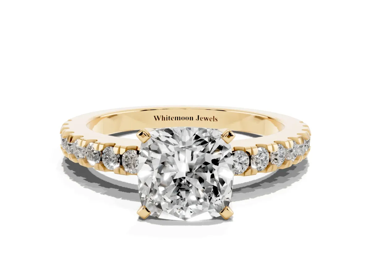 Cushion Cut Solitaire Diamond with Pavé Band and Four-Prong Setting Yellow gold
