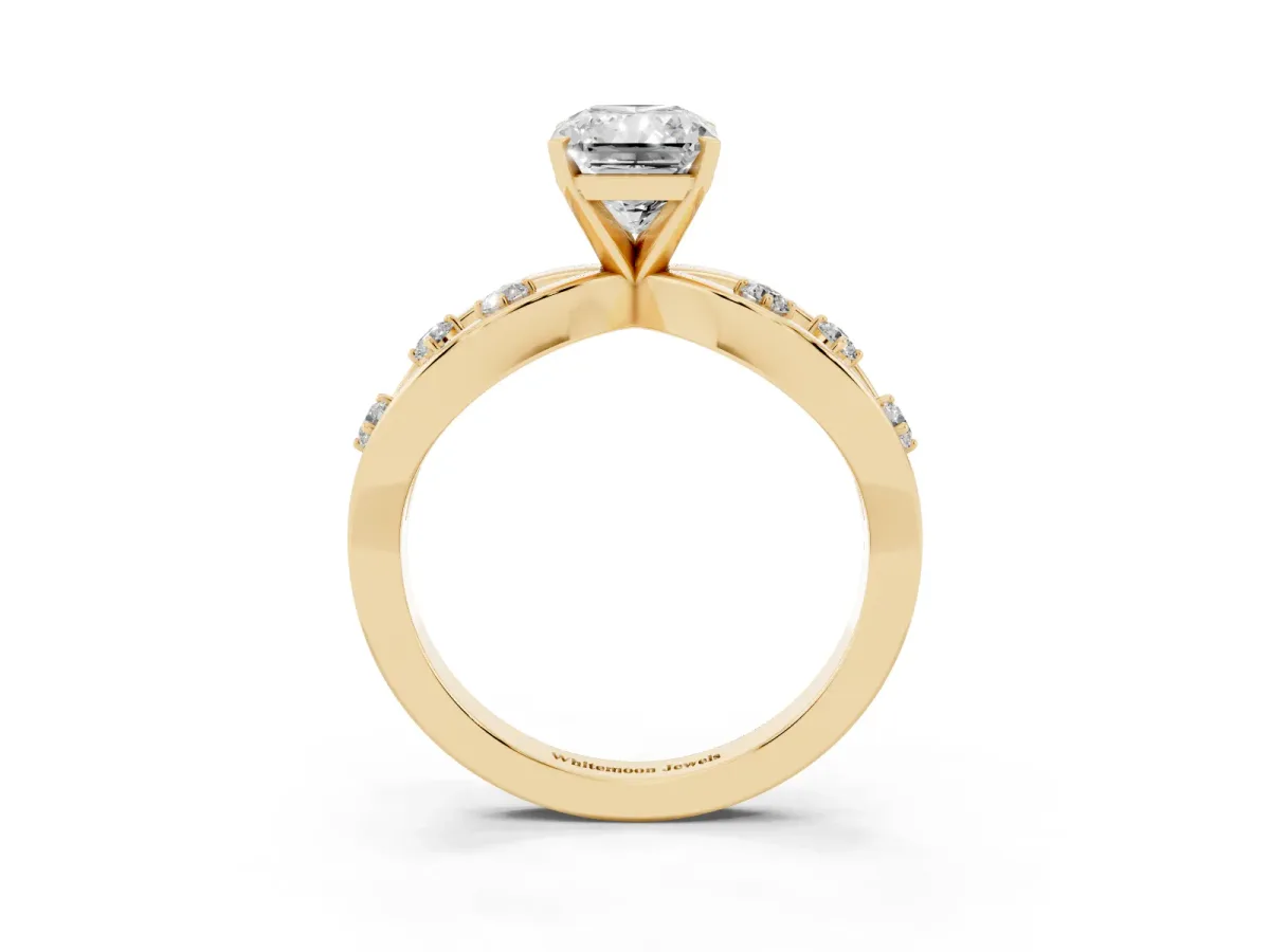 Radiant Cut Cut Solitaire Diamond with Side Stones on Criss-Cross Band and Four-Prong Setting Yellow gold
