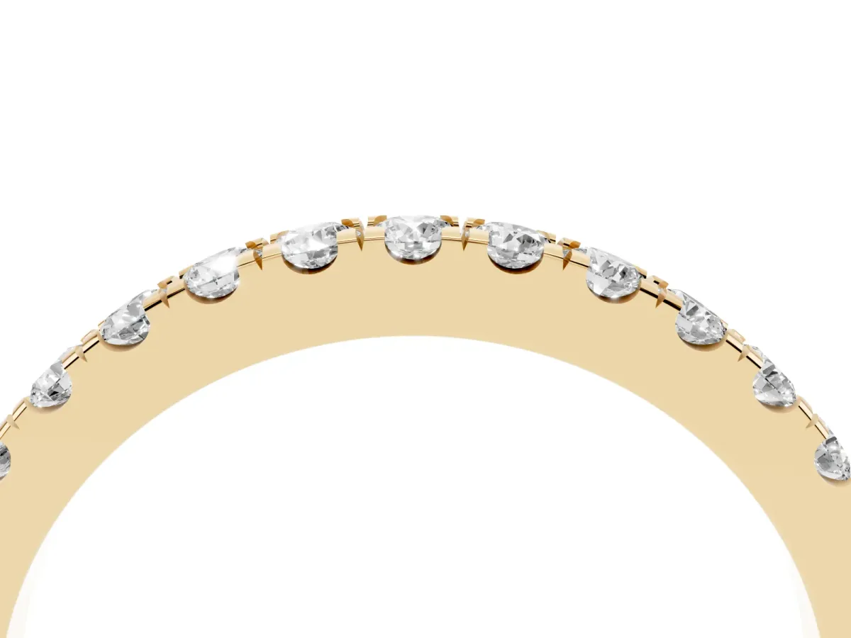 Round Diamond Eternity Band with Prong Setting Yellow gold