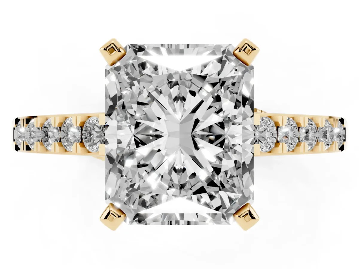 Radiant Cut Diamond Solitaire Ring with Crossover Gallery and Round Pavé Band Yellow gold