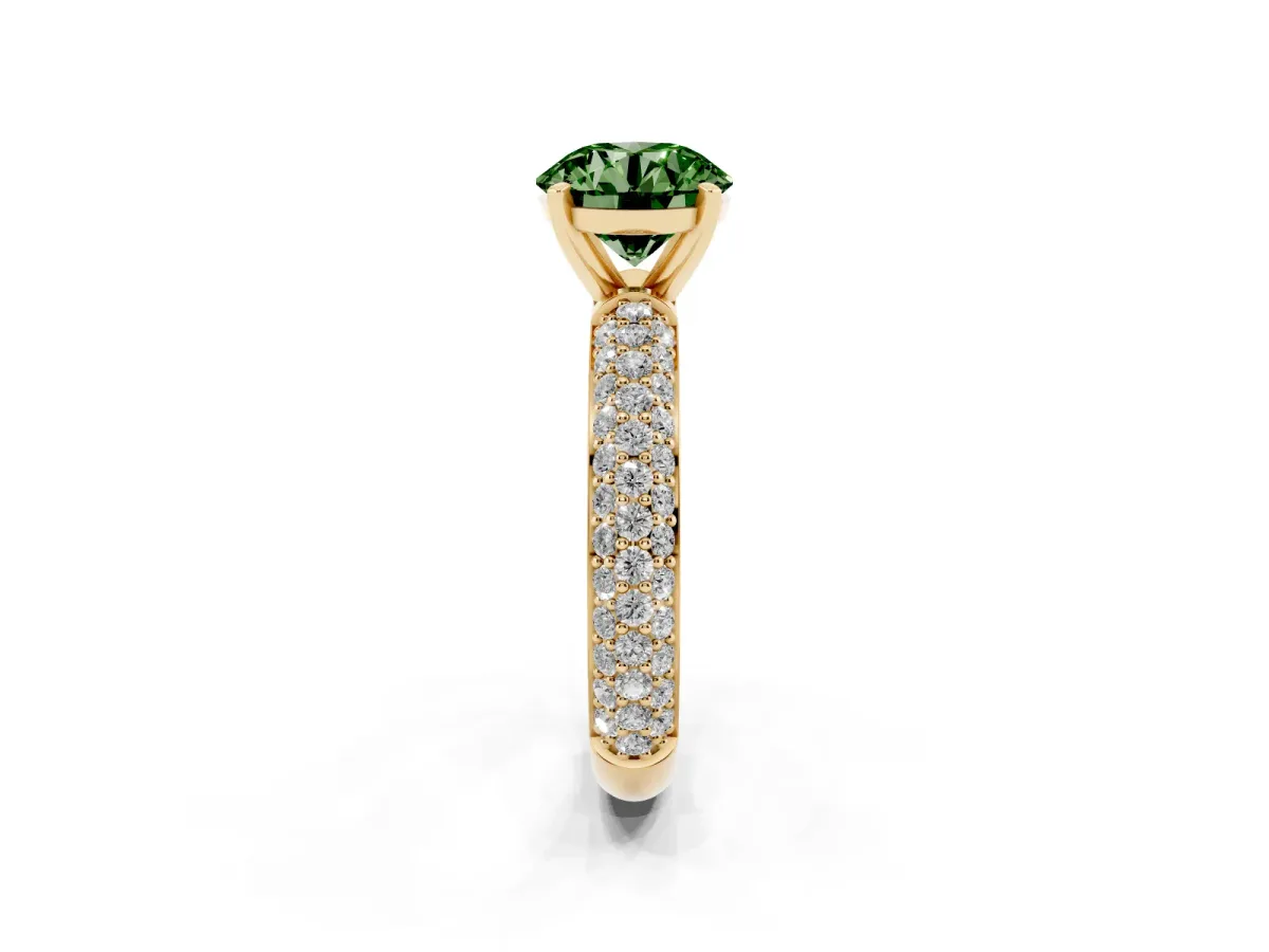 Fancy Green Round Cut Diamond Solitaire Ring with Prong Setting and Pavé Band Yellow gold