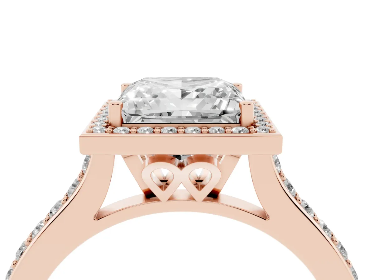 Princess Cut Diamond Halo Engagement Ring with Round Pavé Shoulders and Prong Setting Rose gold