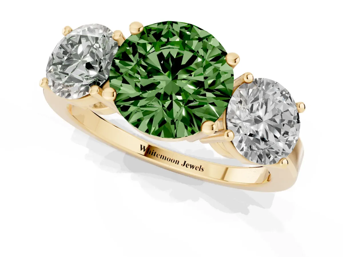 Fancy Green Three-Stone Round Cut Cut Diamond Engagement Ring with Flat Band and Four-Prong Setting Yellow gold