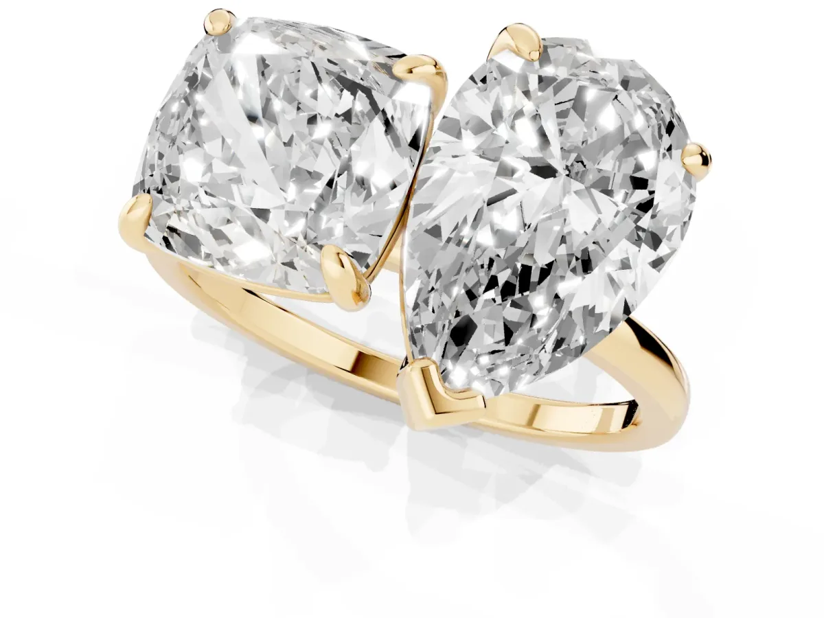 Pear and Cushion Toi Moi Ring with Prong Setting and Plain Band Yellow gold