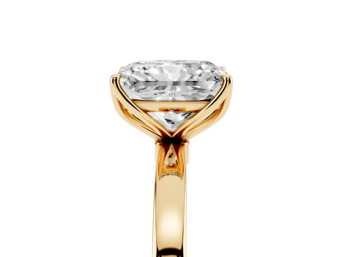 Radiant Cut Diamond Solitaire Ring with Thin Band and Prong Setting Yellow gold