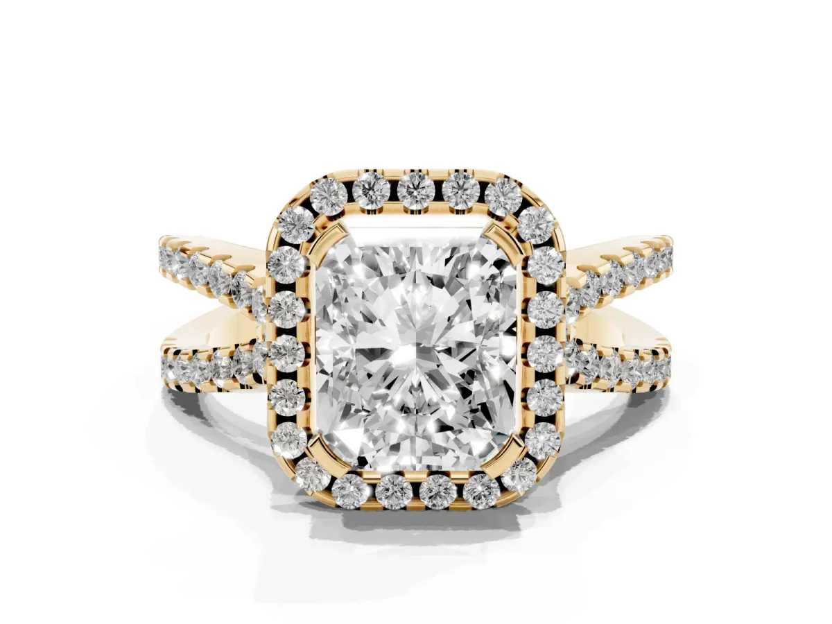 Radiant Cut Diamond Halo Ring with Split Shank Pavé Band and Prong Setting Yellow gold