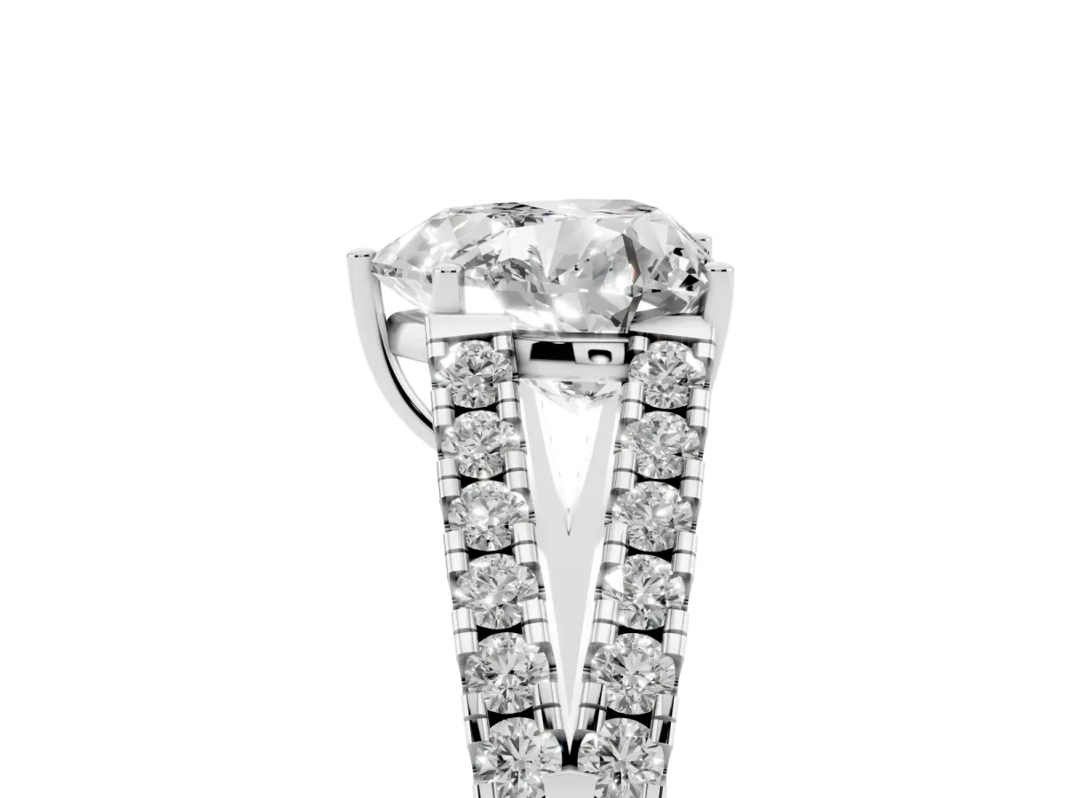 Heart Cut Diamond Split Shank Pavé Engagement Ring with Four-Prong Setting White gold