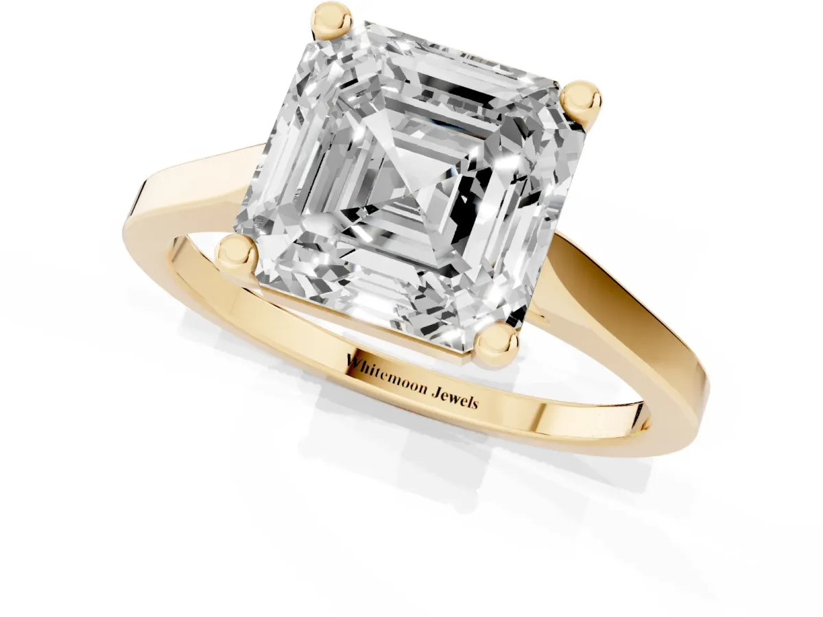 Asscher Cut Solitaire Diamond Ring with Four-Prong Setting and Tapered Band Yellow gold