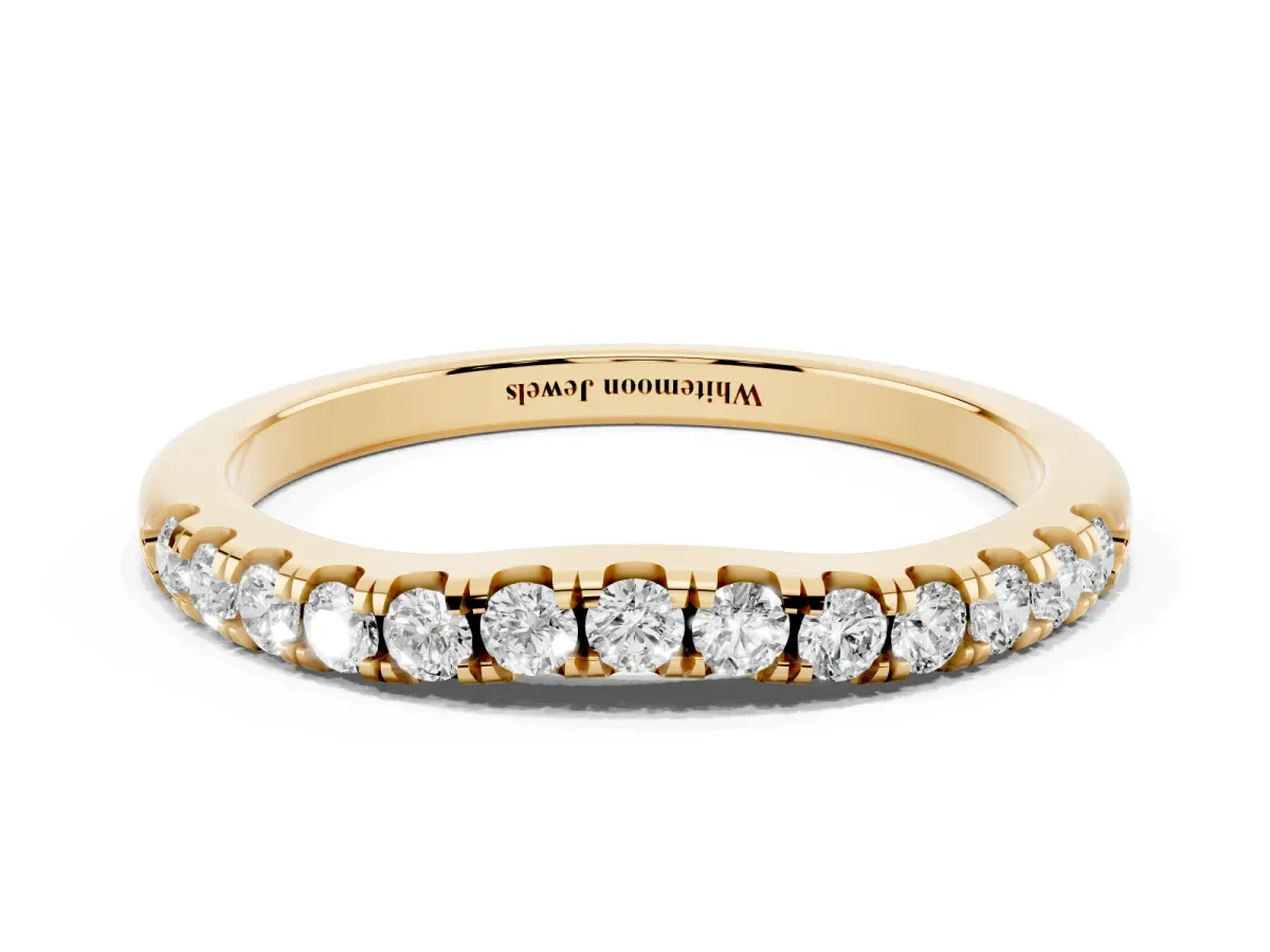 Round Diamond Pavé Curved Eternity Band with Shared Prong Setting Yellow gold