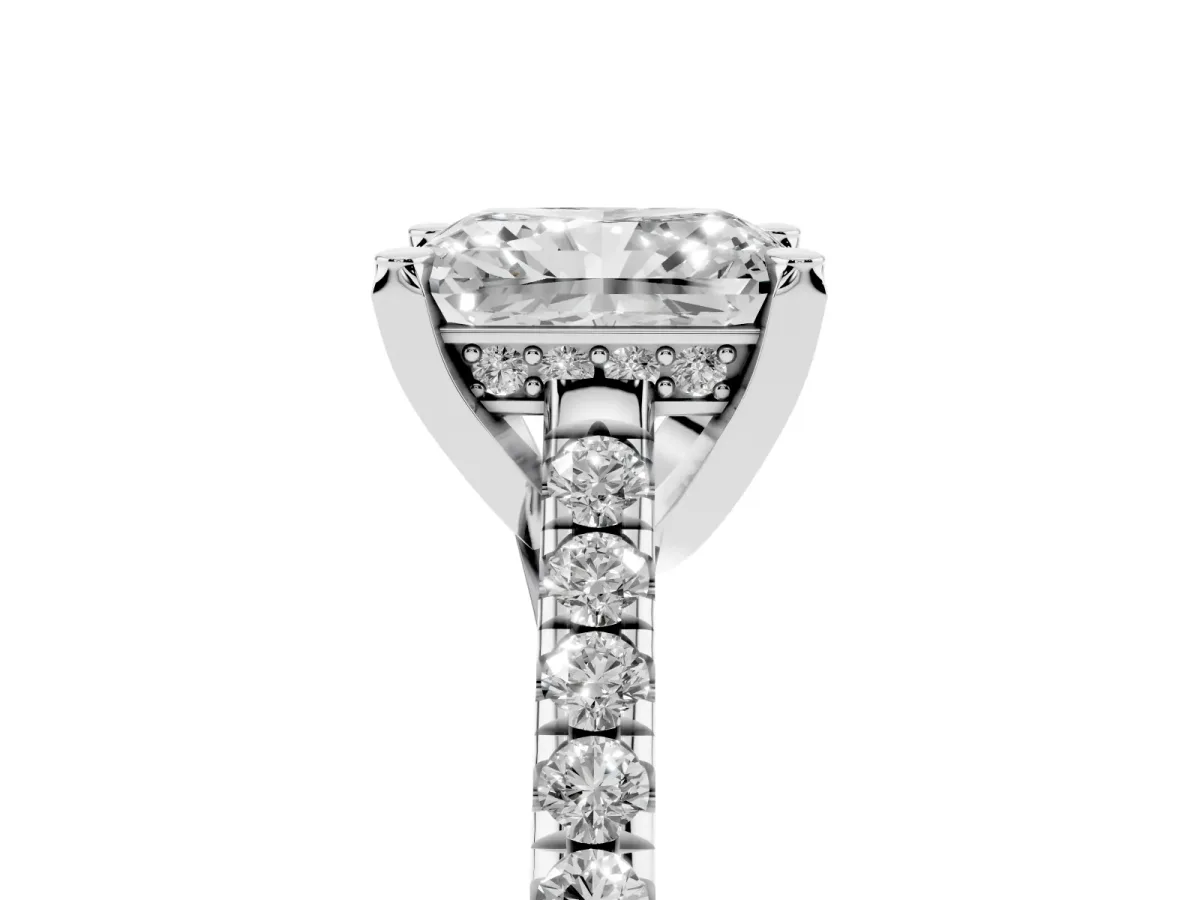 Radiant Cut Brilliant Diamond Solitaire with Pavé Band and Four-Prong Setting White gold