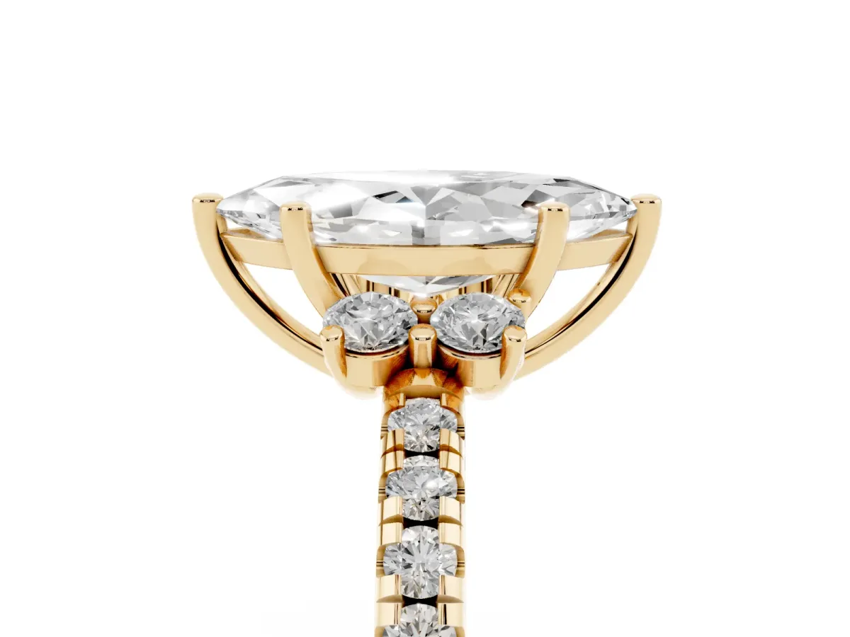 Marquise Cut Diamond Three-Stone Pave Band with Four-Prong Setting Yellow gold