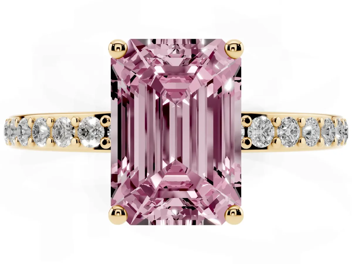 Fancy Pink Emerald Cut Cut Diamond Pavé Band Ring with Four-Prong Setting Yellow gold