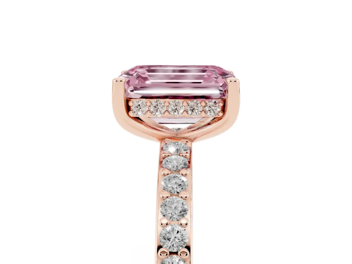 Fancy Pink Emerald Cut Cut Diamond Pavé Band Ring with Four-Prong Setting Rose gold