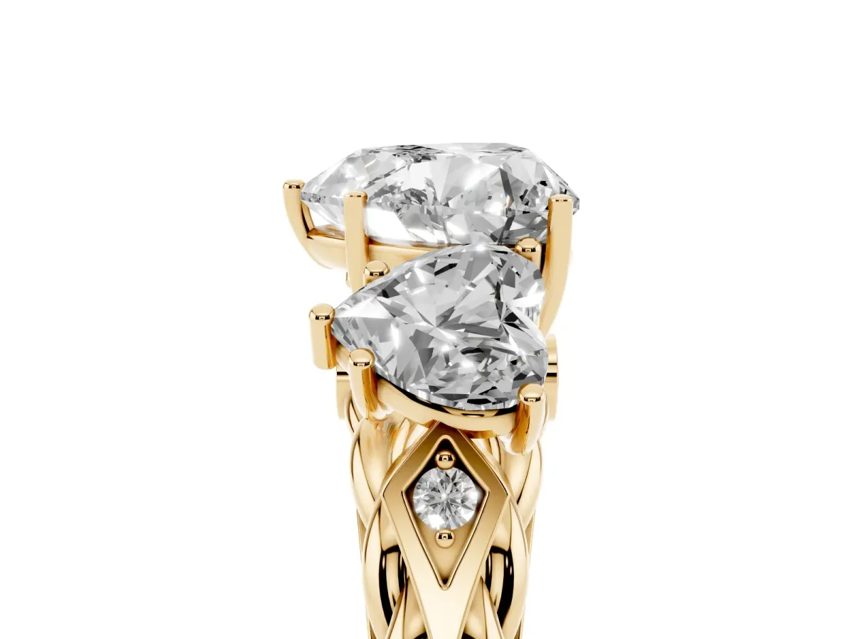 Three-Stone Heart Cut Diamond Braided Band Ring with Four-Prong Setting Yellow gold