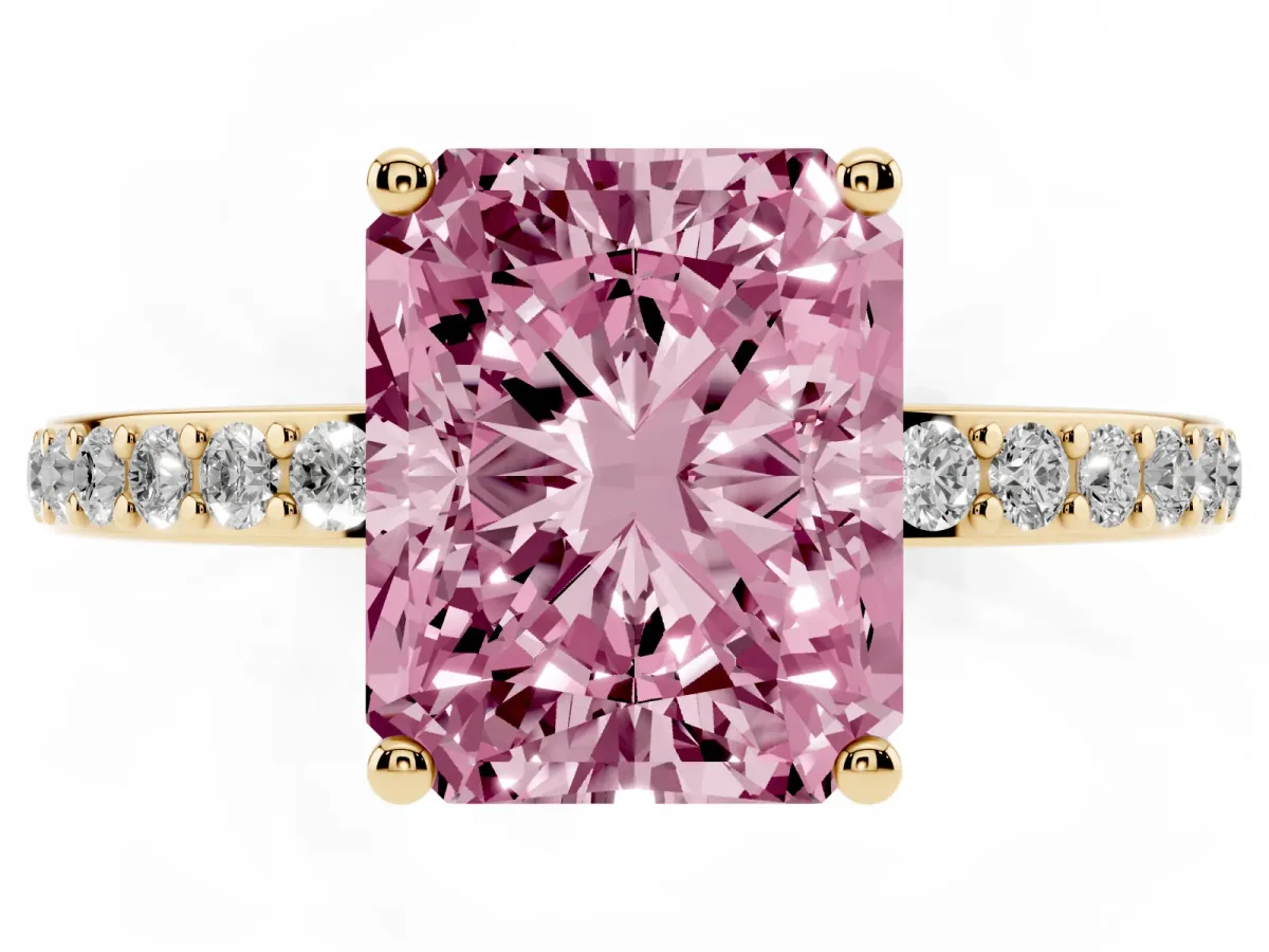 Fancy Pink Radiant Cut Cut Diamond Pavé Band Ring with Four-Prong Setting Yellow gold