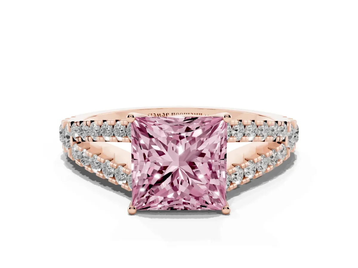 Fancy Pink Princess Cut Diamond Split Shank Pavé Engagement Ring with Four-Prong Setting Rose gold