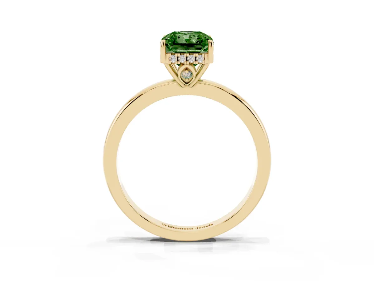 Fancy Green Radiant Cut Solitaire Diamond Ring with Prong Setting and Plain Band Yellow gold