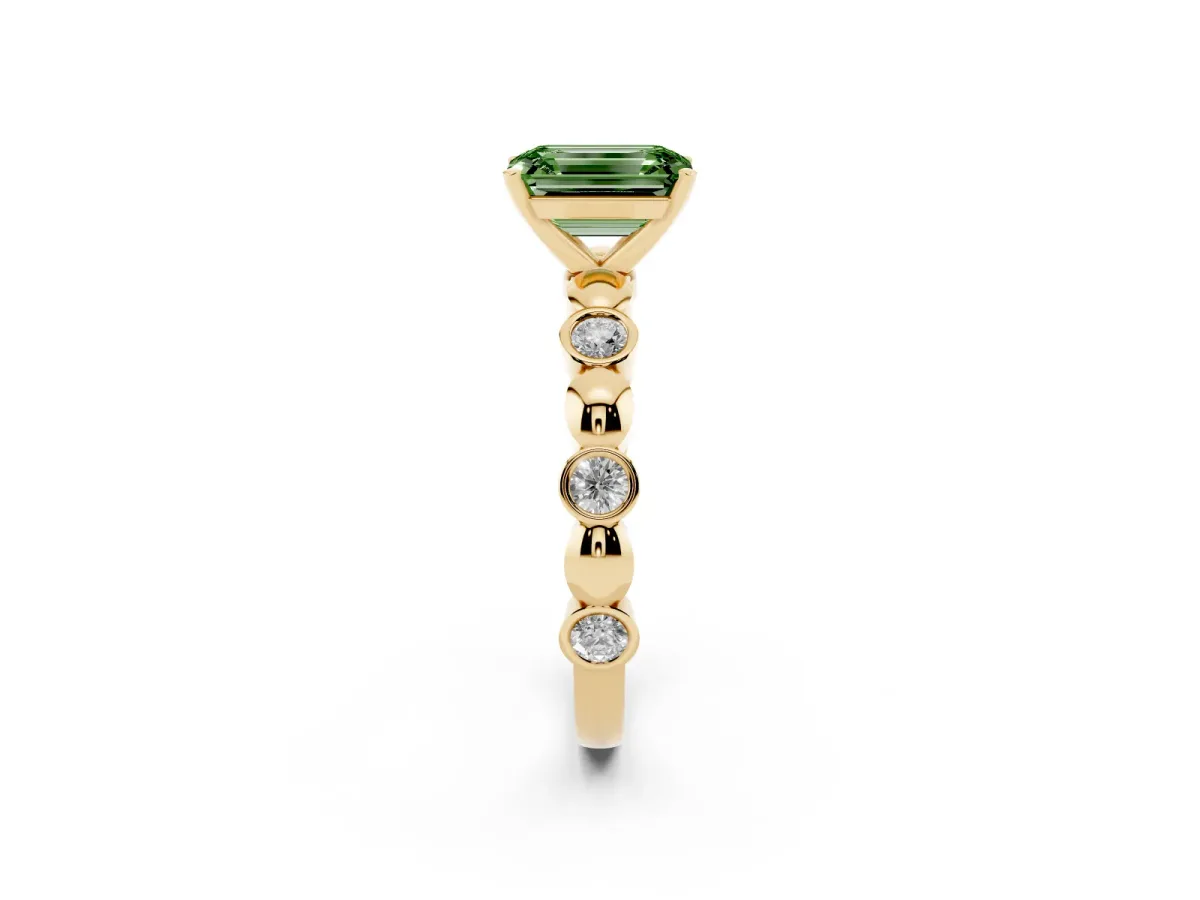 Fancy Green Emerald Cut Solitaire Bezel-Set Diamond Ring with Beaded Band and Four-Prong Setting Yellow gold
