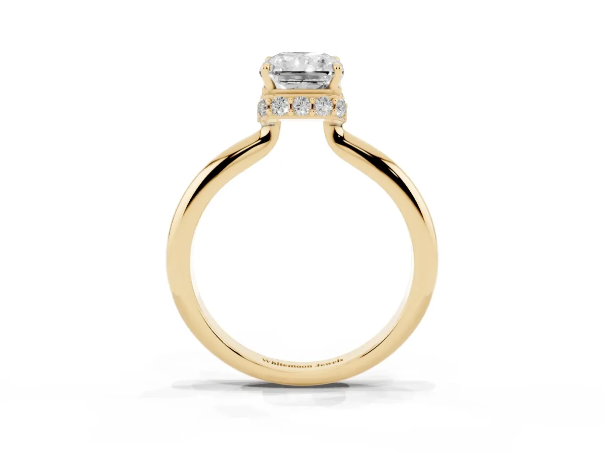 Radiant Cut Brilliant Solitaire Engagement Ring with Six-Prong Setting and Classic Band Yellow gold