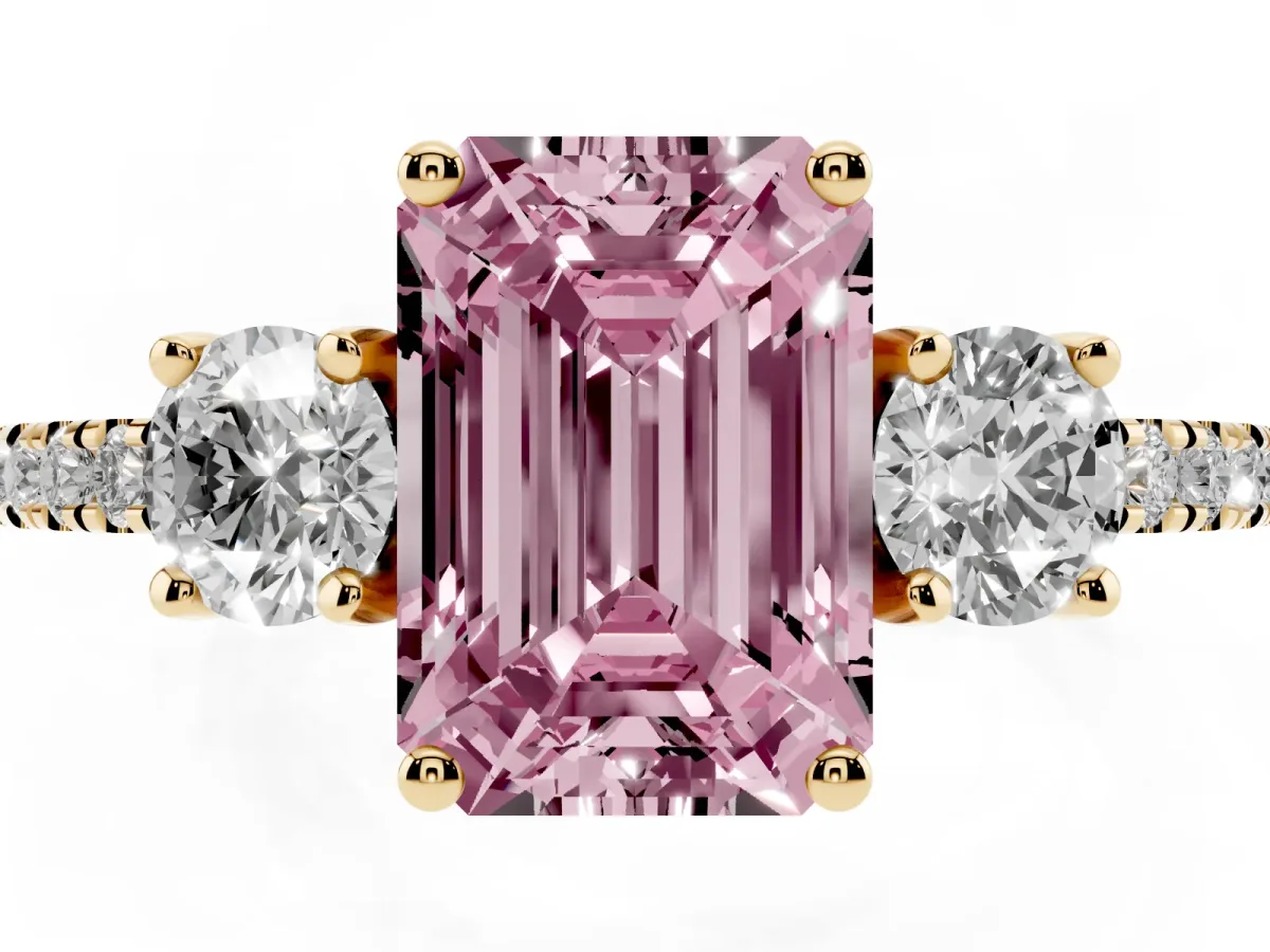 Fancy Pink Three-Stone Emerald Cut Cut Diamond Pavé Band with Prong Setting Yellow gold